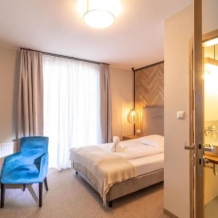 Goscinne Cichosza Quarto em Acomodações Particulares *