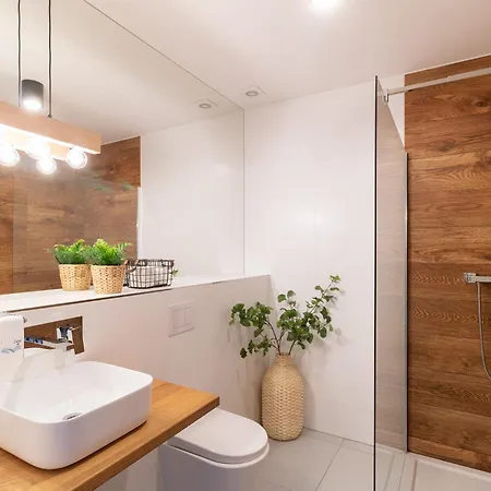 Quarto em Acomodações Particulares Goscinne Cichosza *